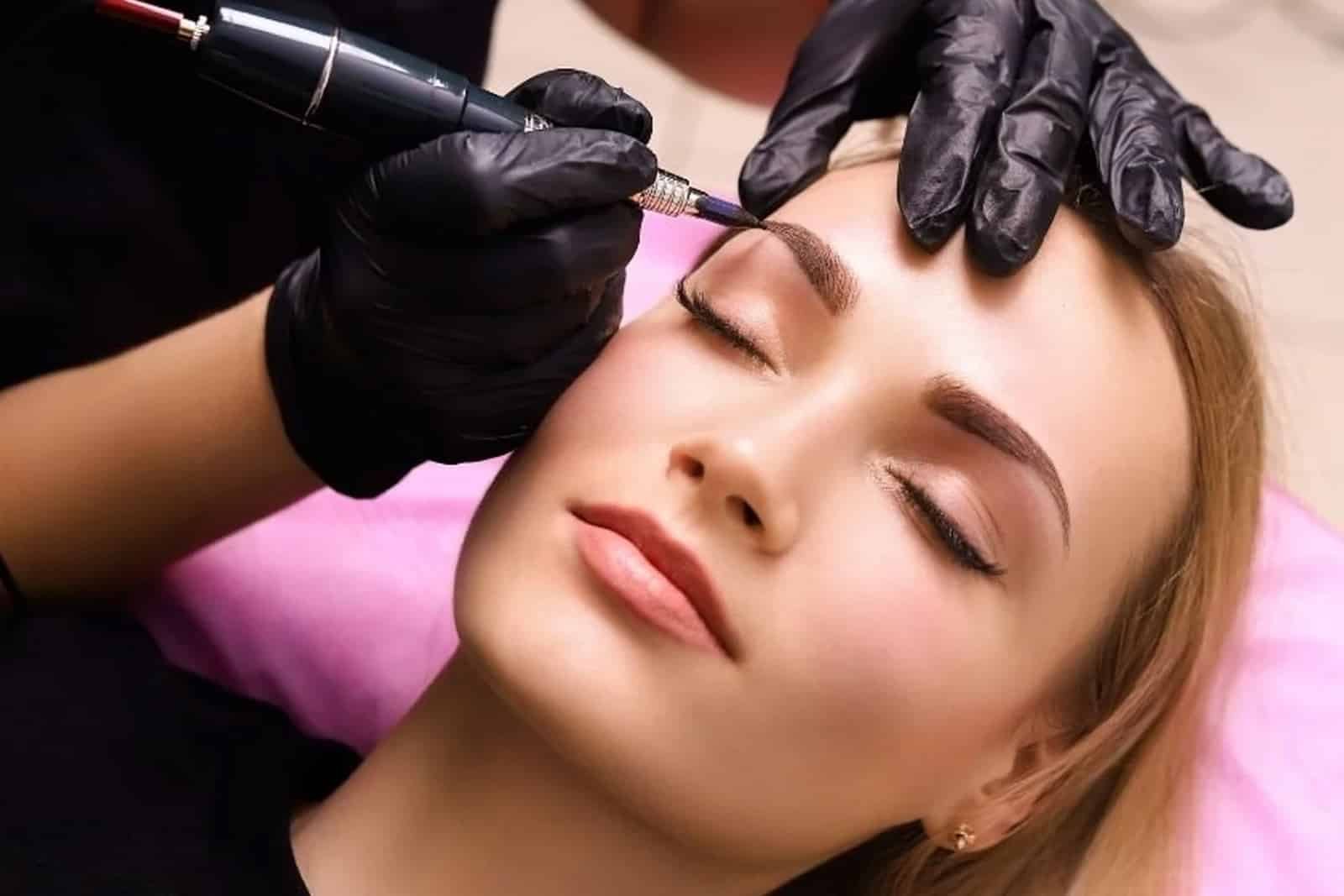 Permanent Makeup 